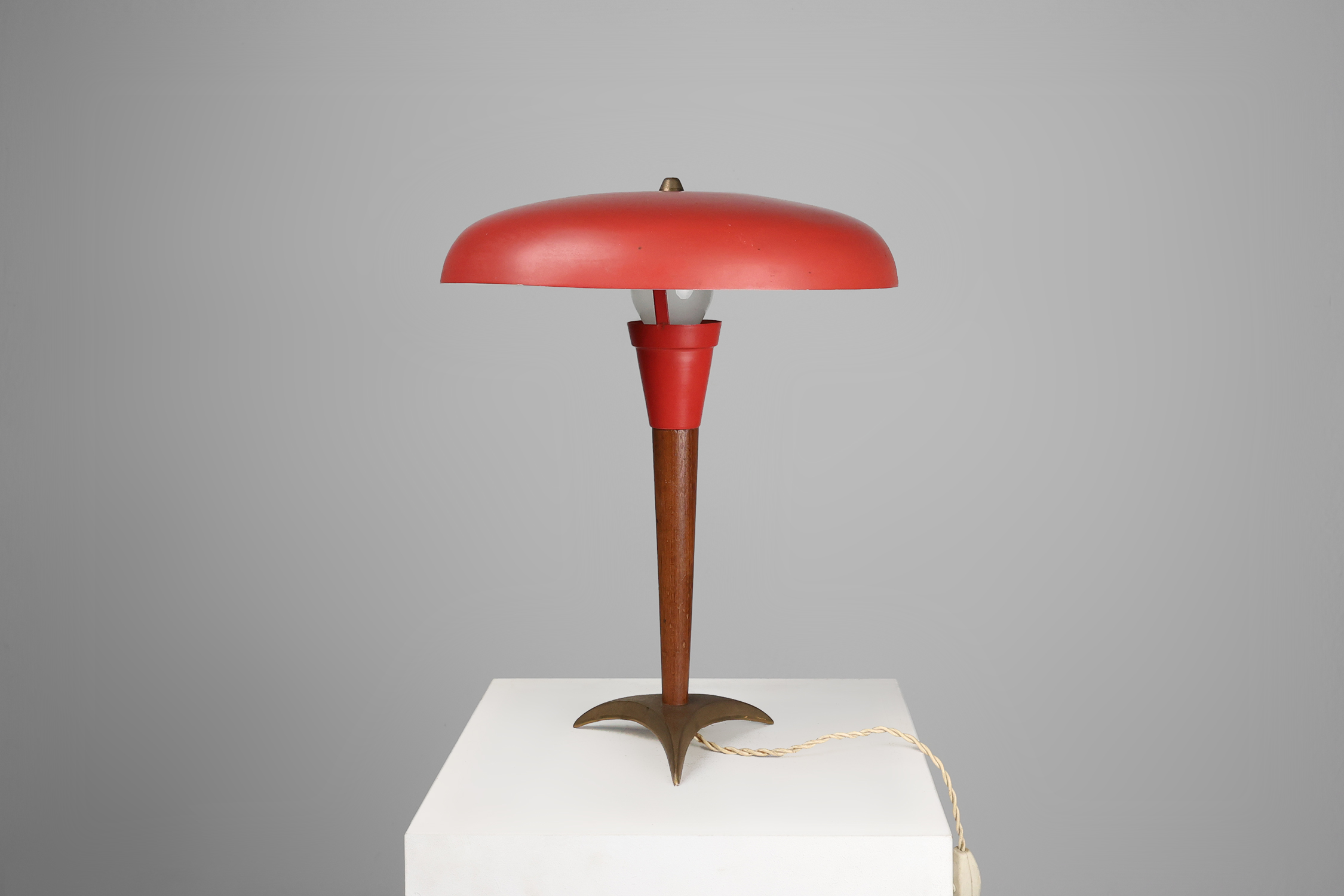 Mid-century fifties red desk lamp in metal, brass and teak wood, France thumbnail